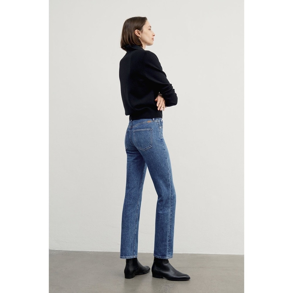 AYR The LaLa 90s Straight Leg Jean in True Story Size 26 Mid Blue Denim - Picture 2 of 8